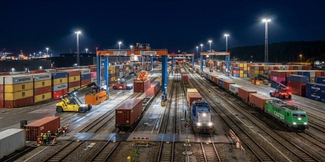 Noutăți importante pentru 2025: Dezvoltarea serviciilor de transport feroviar prin Middle Corridor pe ruta China – Romania